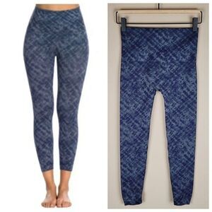 Spanx Size M Look At Me Now Seamless Leggings Cropped Indigo Blue Watercolor